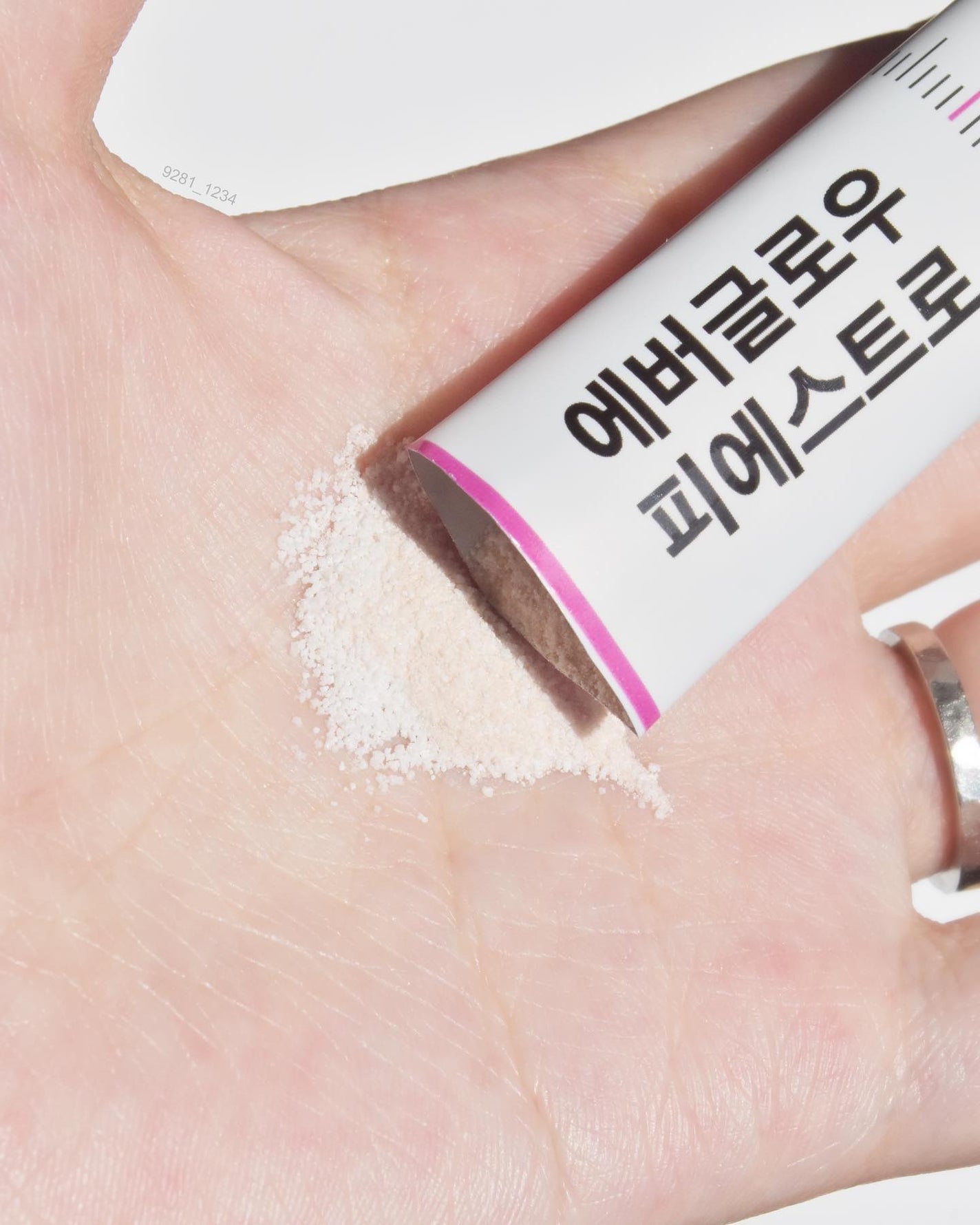 エバーグロウピエストロ/julie's choice/美容サプリメントを使ったクチコミ(4枚目)