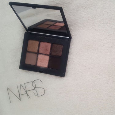 ヴォワヤジュールアイシャドウパレット/NARS/アイシャドウパレットを使ったクチコミ（1枚目）