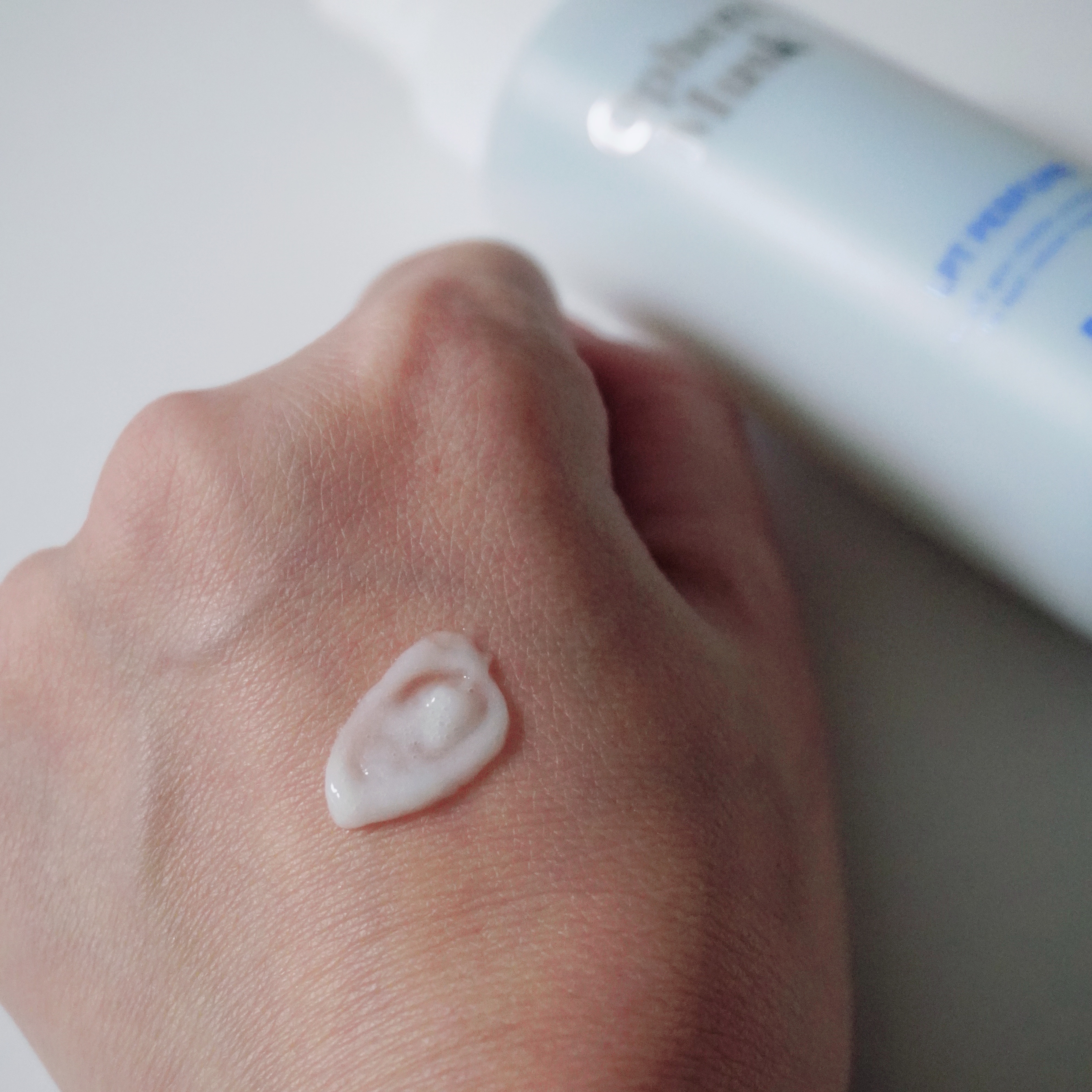 パフュームヘアパックインミスト Ophero Musk/Daleaf/アウトバストリートメントを使ったクチコミ（3枚目）