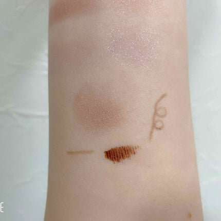 シングルカラーアイシャドウ/CEZANNE/単色アイシャドウを使ったクチコミ(3枚目)