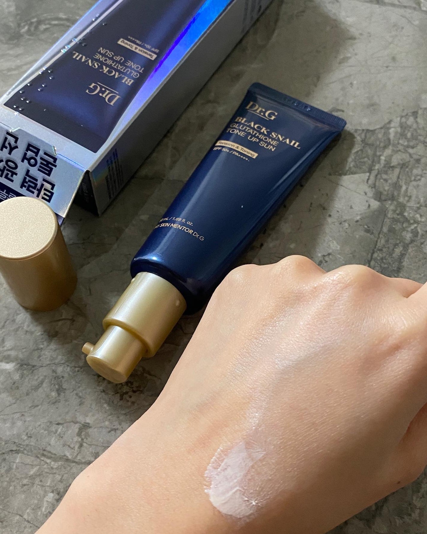 Non/フォロバ100 on LIPS 「@dr.g_official_jpさんのブラックスネイルグルタ..」(2枚目)