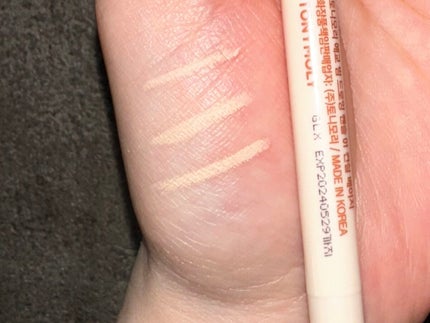 愛嬌ビームドローイングペンシル/TONYMOLY/ペンシルアイライナーを使ったクチコミ(2枚目)