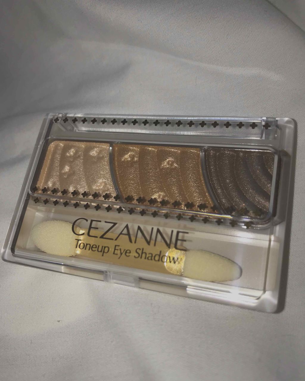 トーンアップアイシャドウ/CEZANNE/アイシャドウパレットを使ったクチコミ(1枚目)