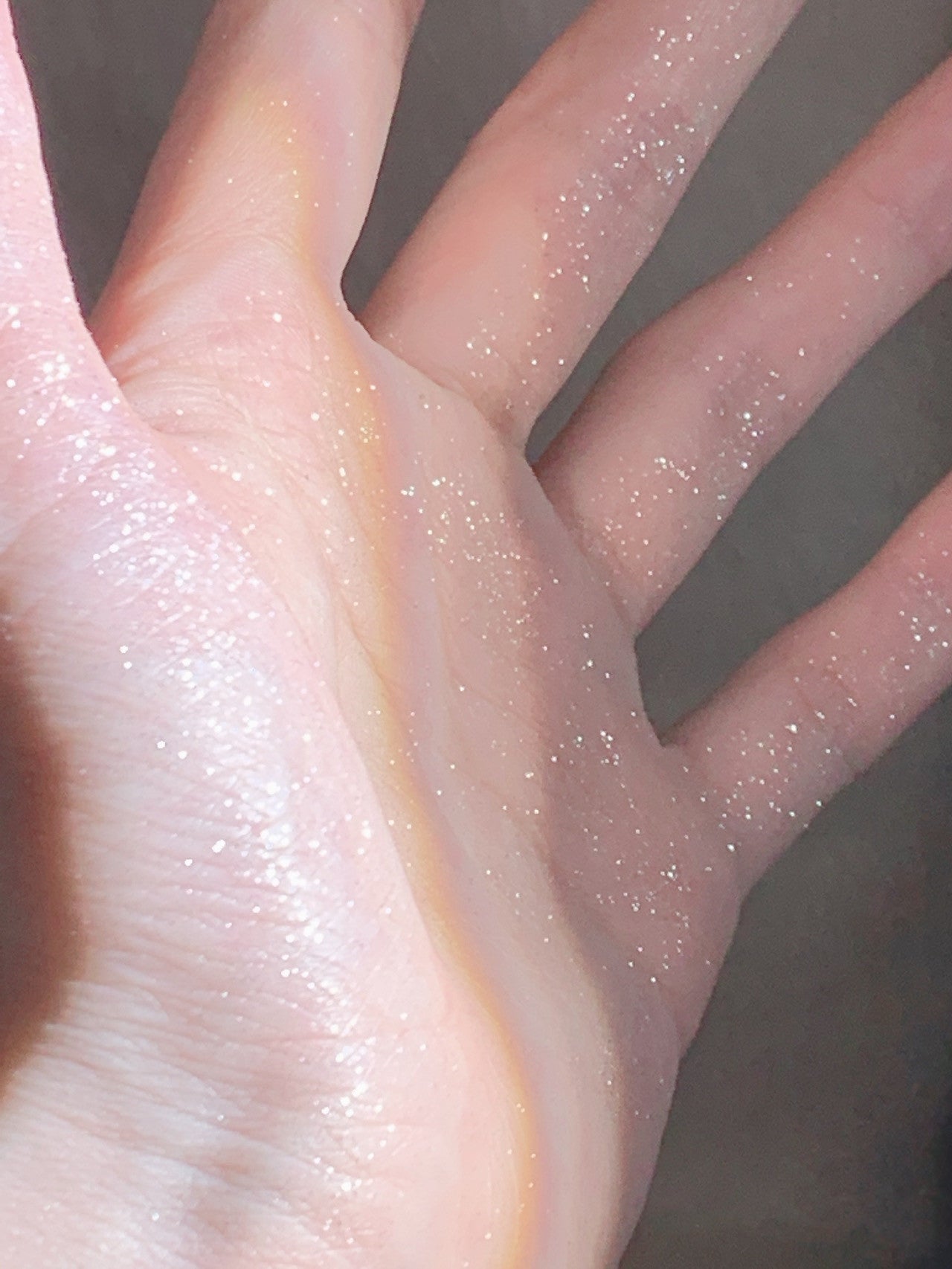 スターダストダイヤモンドハイライトパウダー/PERFECT DIARY/パウダーハイライトを使ったクチコミ(6枚目)