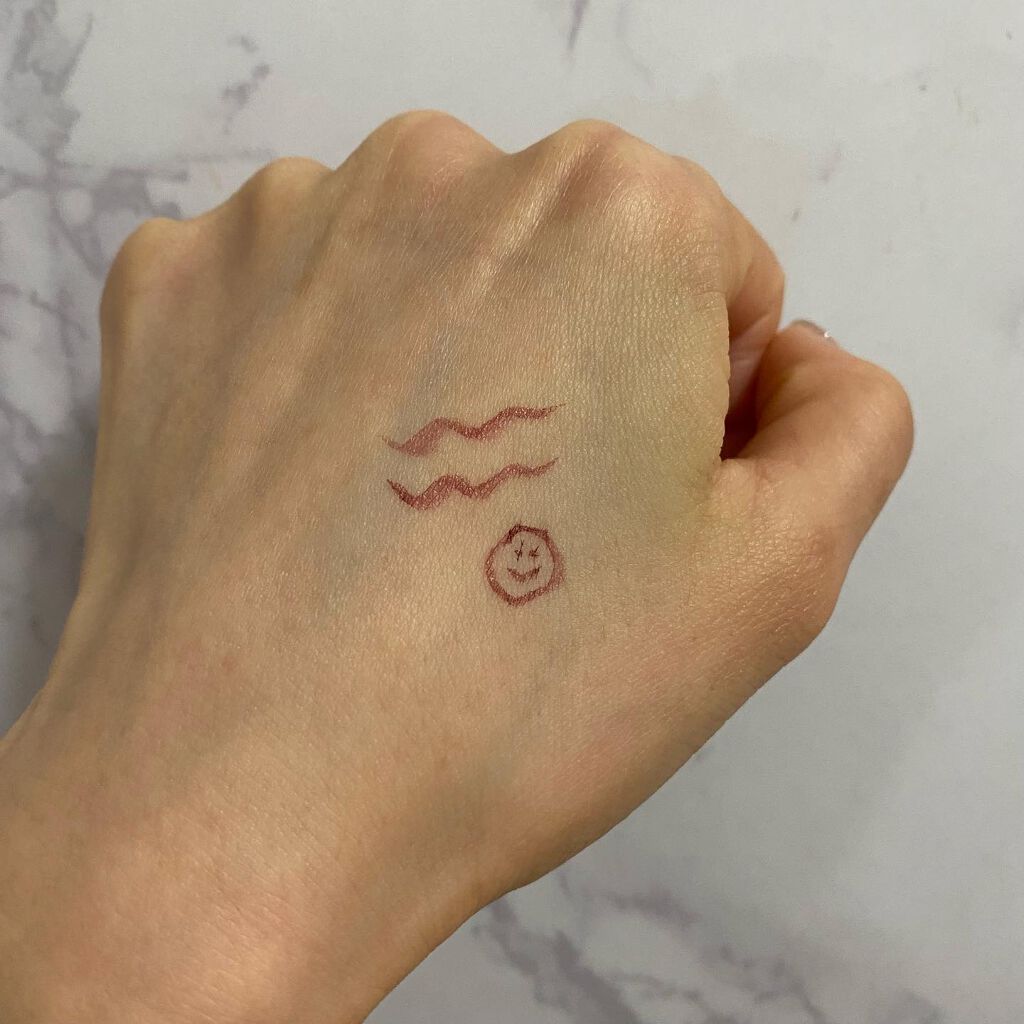 スキルレスライナー/LUMIURGLAS/リキッドアイライナーを使ったクチコミ(6枚目)