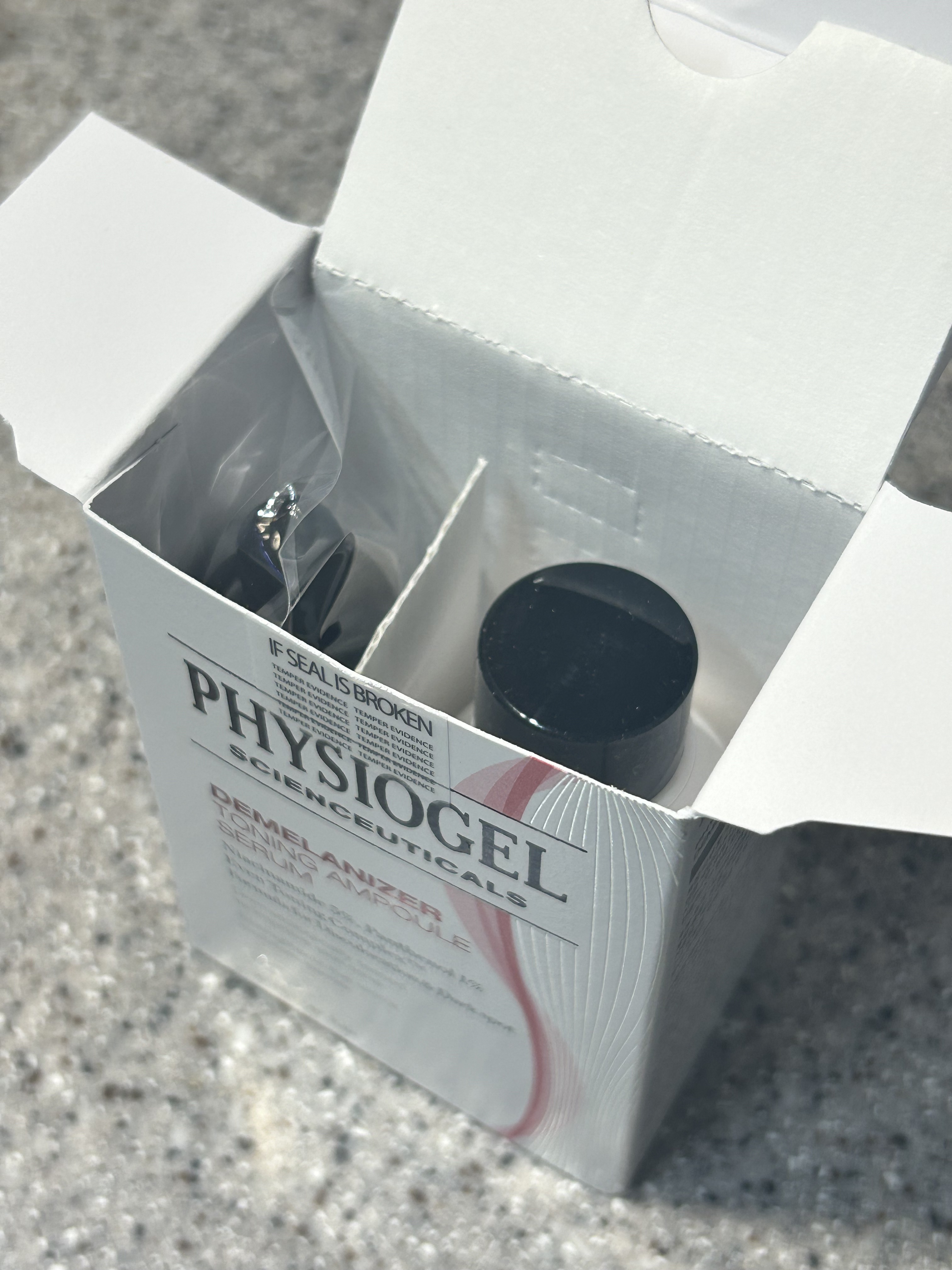 ディメラナイザートーニングアンプル/PHYSIOGEL/美容液を使ったクチコミ（2枚目）