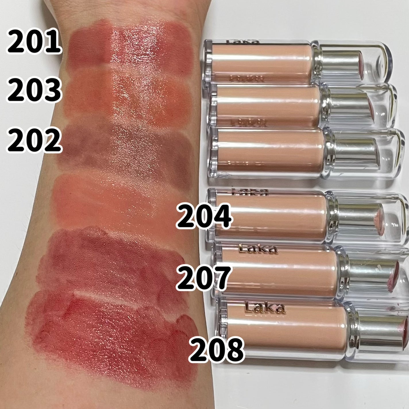 ボンディンググロウリップスティック/Laka/口紅を使ったクチコミ(2枚目)