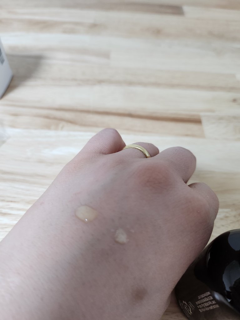 グルタ ビタミンC トーニング アンプル/IOPE/美容液を使ったクチコミ（3枚目）