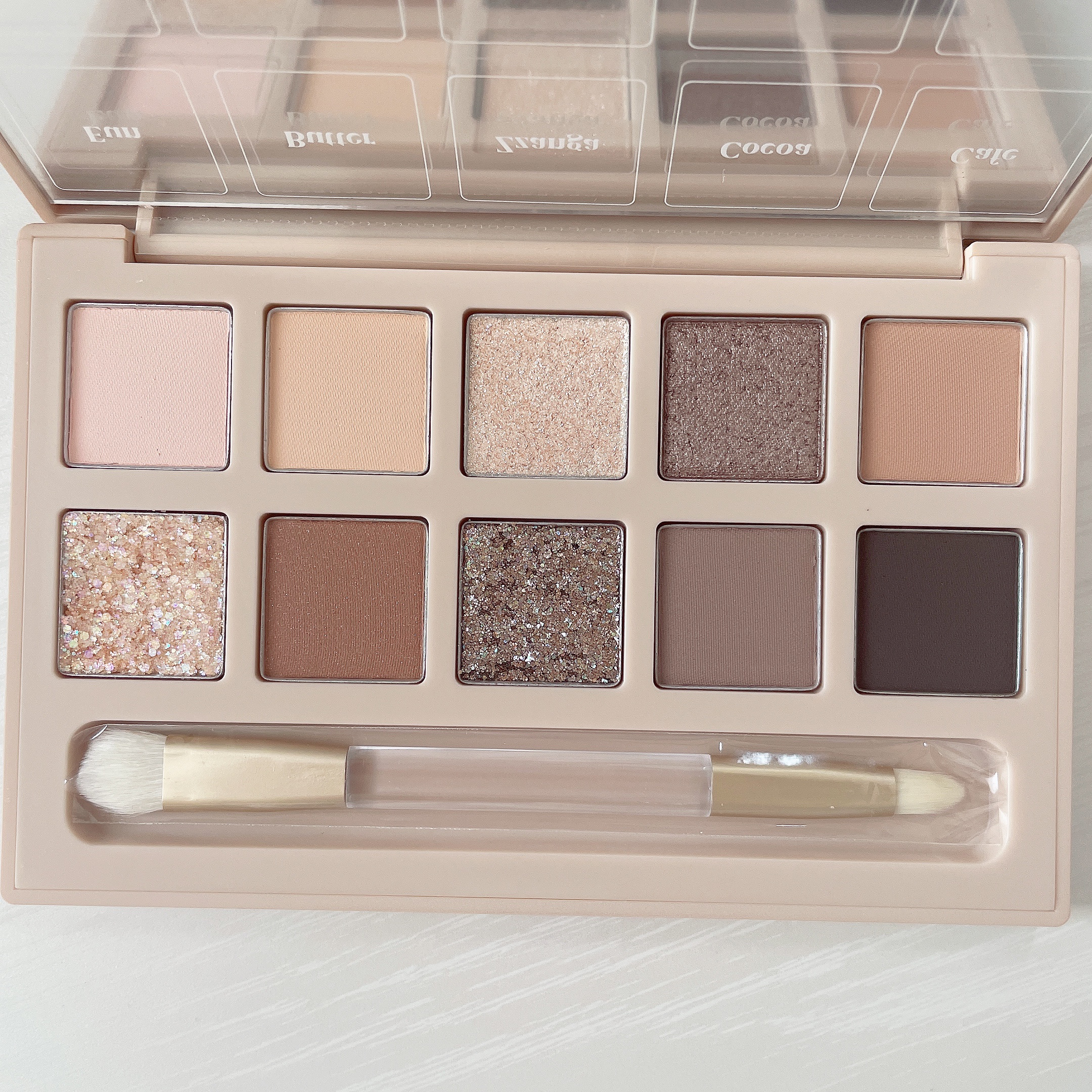 アイモーメント10色パレット 8g/THE FACE SHOP/アイシャドウパレットを使ったクチコミ（2枚目）