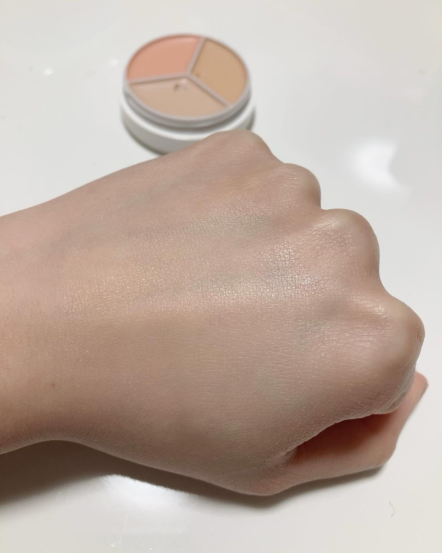 ããð on LIPS ããtfitã«ããŒã¢ããã³ã³ã·ãŒã©ãŒã@tfit_japan_o..ãïŒ6æç®ïŒ