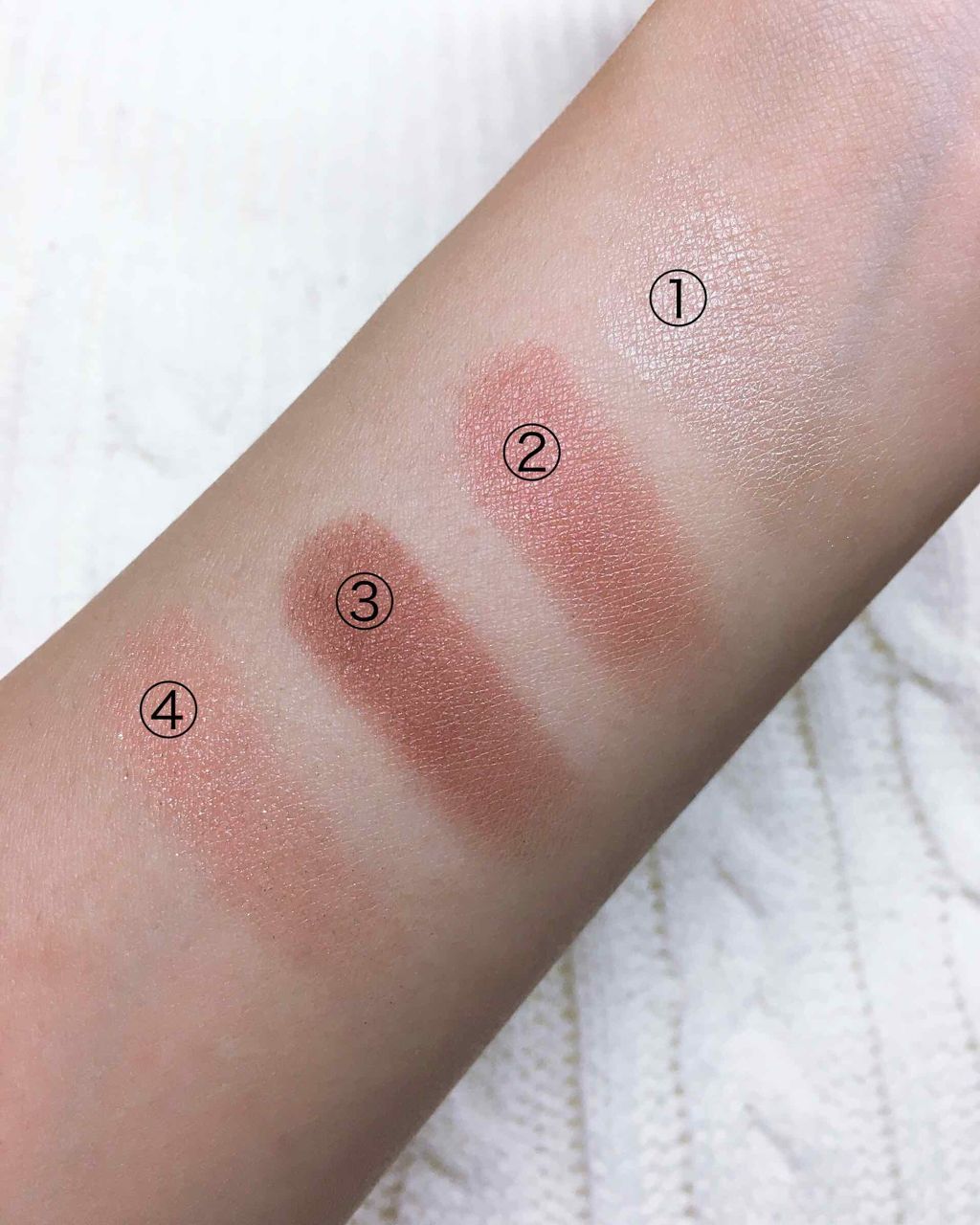 リアルクローズシャドウ/excel/アイシャドウパレットを使ったクチコミ（3枚目）