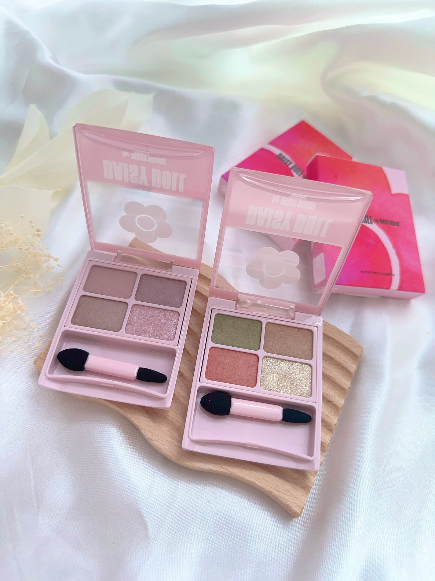 デイジードール アイカラー パレット/DAISY DOLL by MARY QUANT/アイシャドウパレットを使ったクチコミ(2枚目)