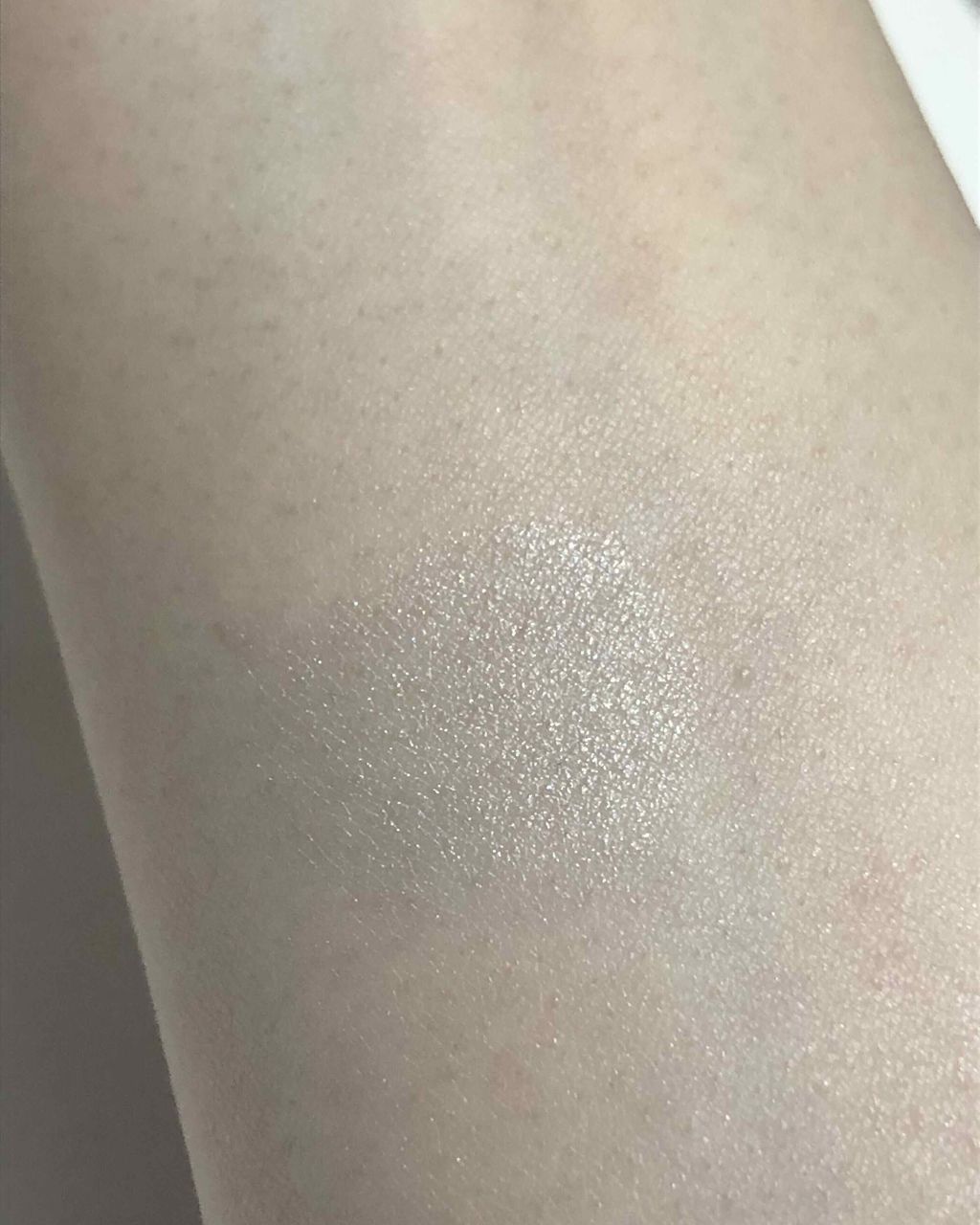 ニュアンスカラーリッド/CHICCA/化粧下地を使ったクチコミ（2枚目）