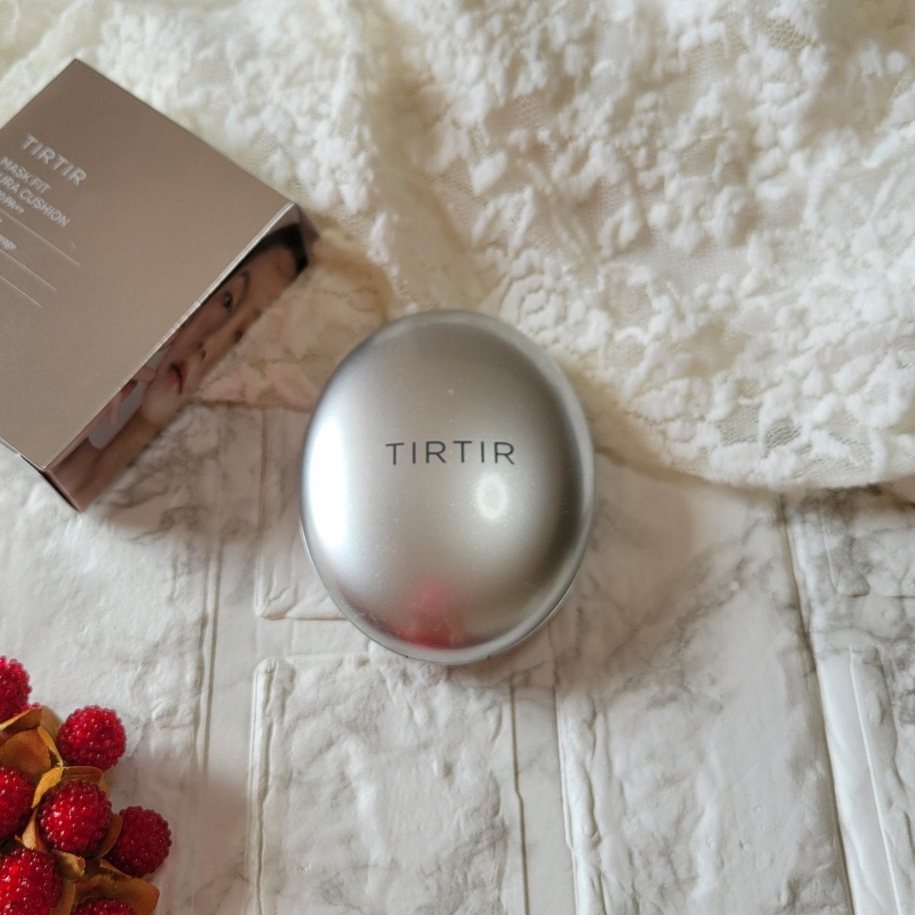 マスクフィット メイクアップフィクサー/TIRTIR(ティルティル)/フィックスミストを使ったクチコミ(2枚目)