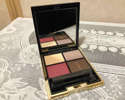 デザイニング カラー アイズ/SUQQU/アイシャドウパレットを使ったクチコミ(1枚目)