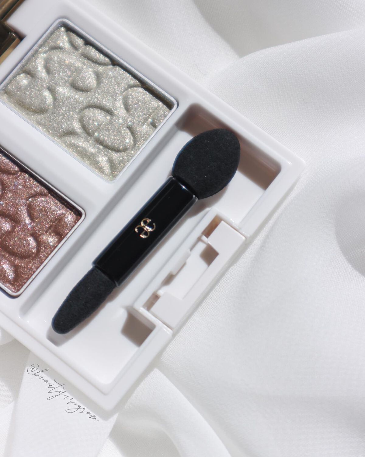 エレガンス エタンセル アルモニーアイズ/Elégance/アイシャドウパレットを使ったクチコミ（3枚目）