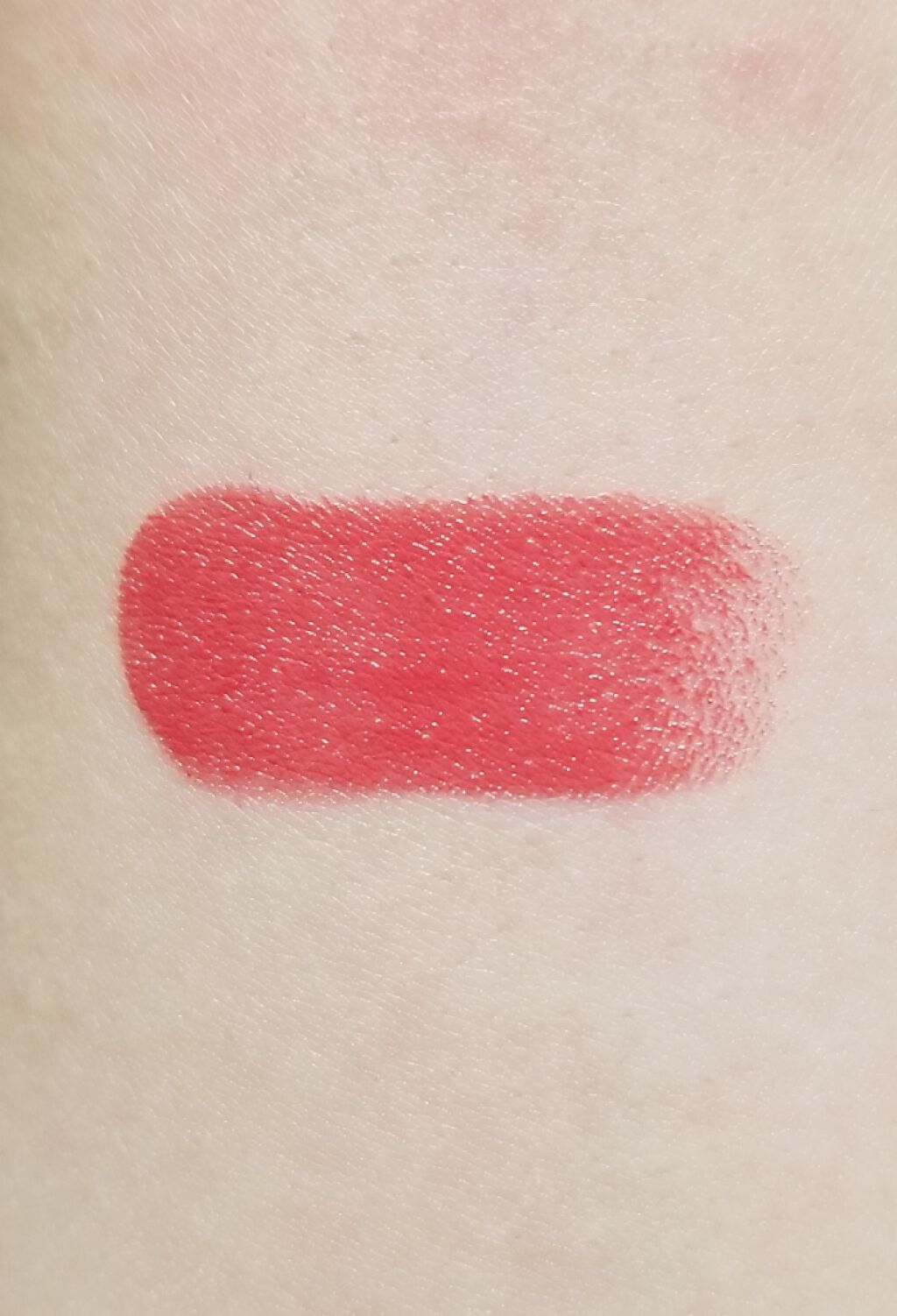 リップスティック N 304 オペラ座の赤/PAUL & JOE BEAUTE/口紅を使ったクチコミ（2枚目）