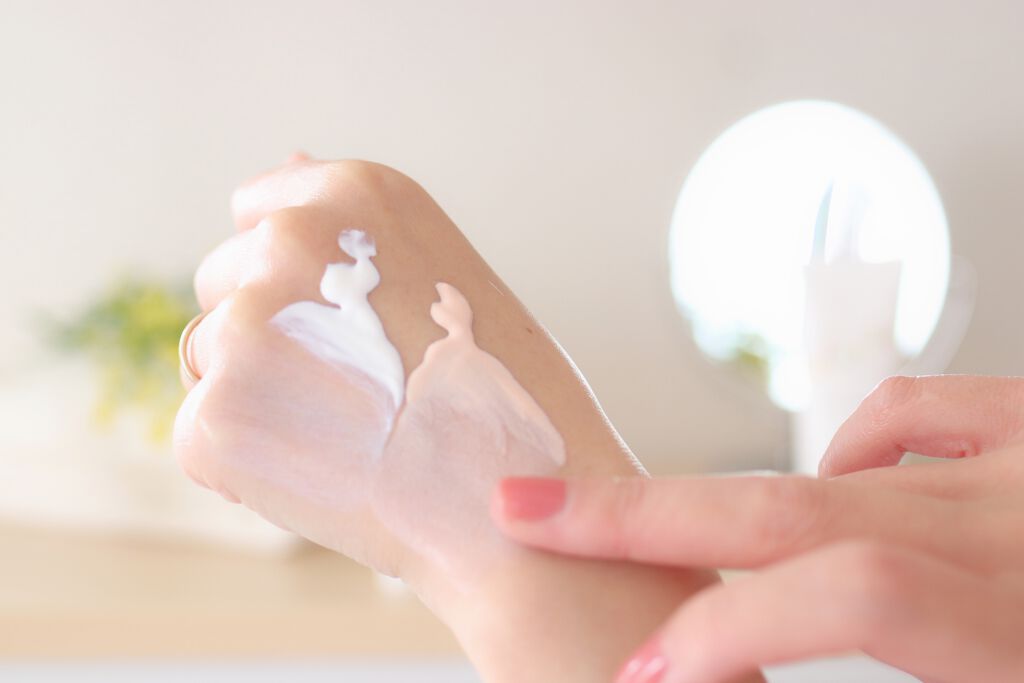 HC アドバンスド　エアリーオーラプロテクション/SUIKO HATSUCURE/化粧下地を使ったクチコミ（3枚目）