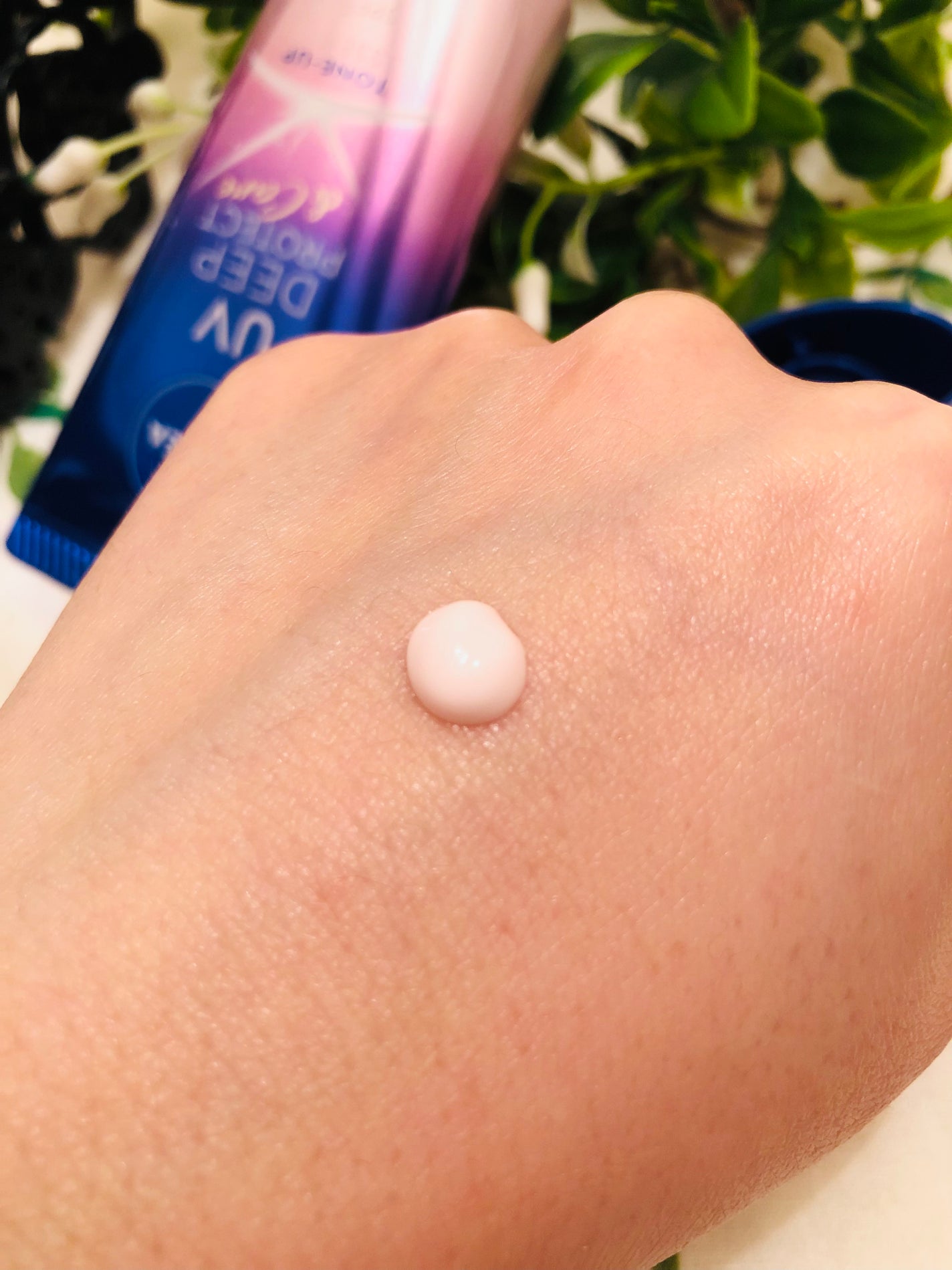 ニベアUV ディープ プロテクト&ケア トーンアップ エッセンス/ニベア/日焼け止めローションを使ったクチコミ(3枚目)