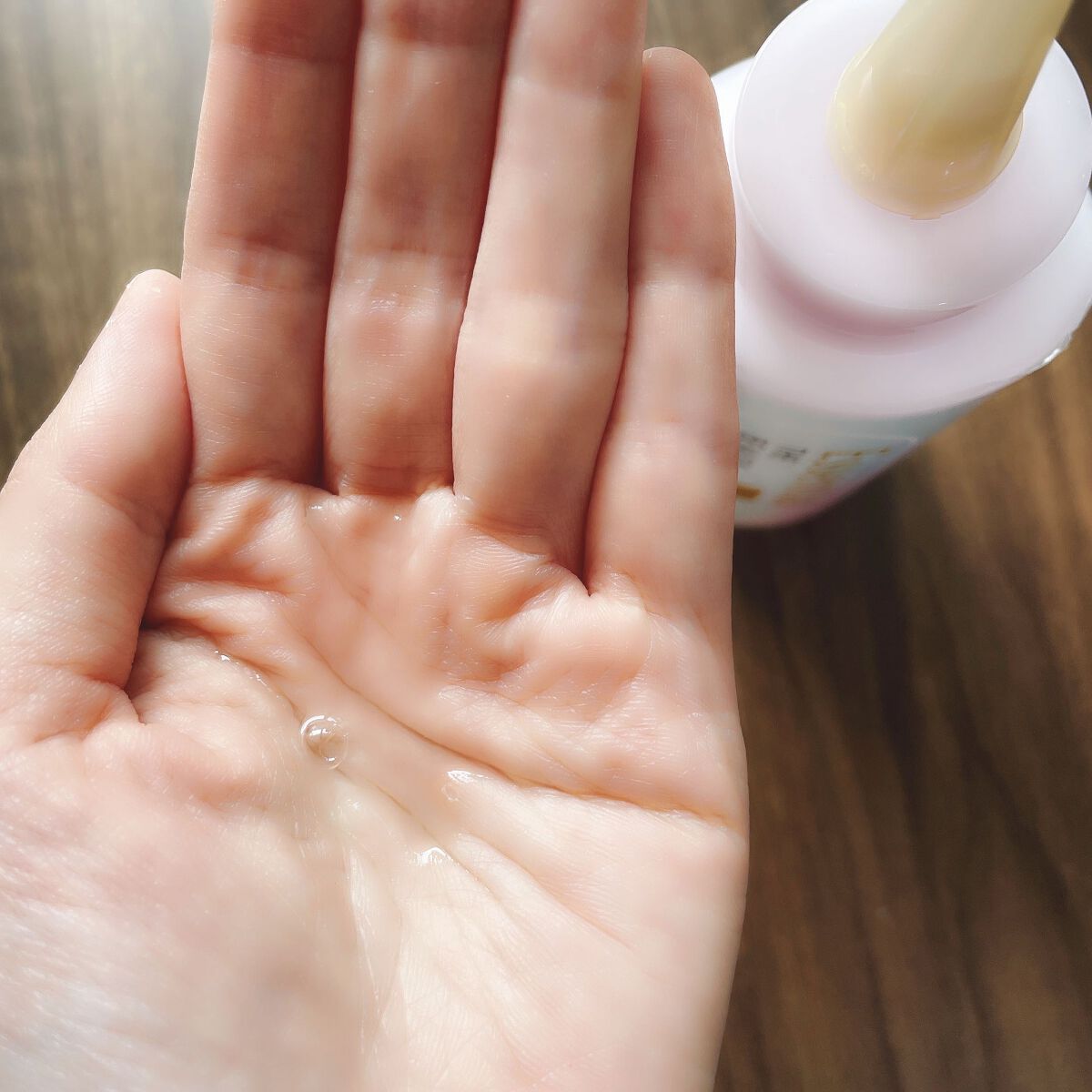 エッセンシャル プレミアム ウォータートリートメント EXスムース/エッセンシャル/アウトバストリートメントを使ったクチコミ(3枚目)