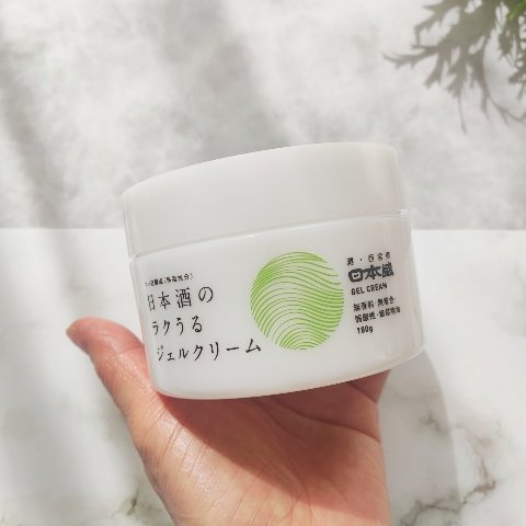 日本酒のラクうるジェルクリーム/日本盛/フェイスクリームを使ったクチコミ（2枚目）