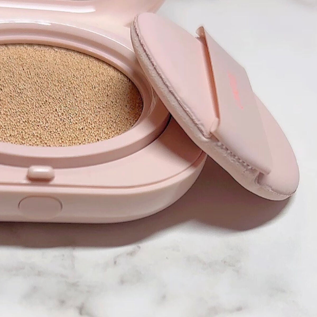 ネオクッション グロウ/LANEIGE/クッションファンデーションを使ったクチコミ(4枚目)