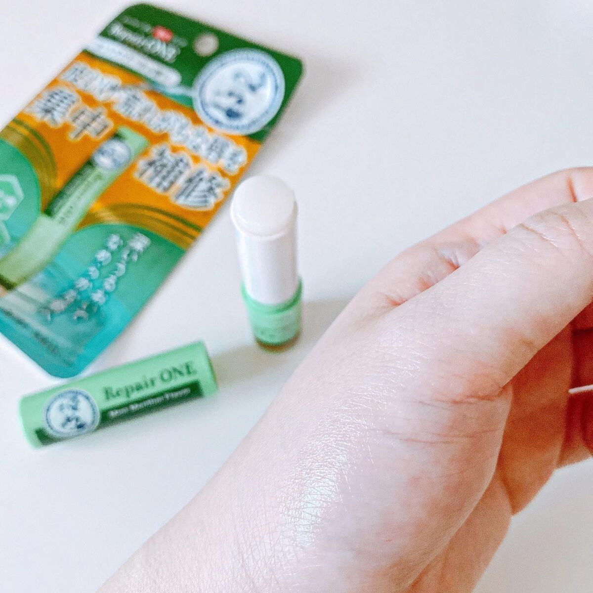 メンソレータム  リペアワン ミントメントールの香り/メンソレータム/リップクリームを使ったクチコミ（3枚目）