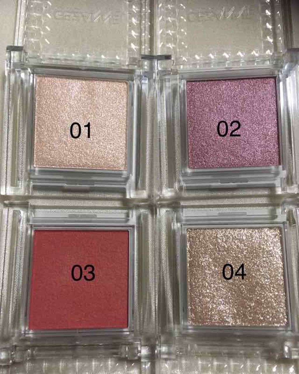 シングルカラーアイシャドウ/CEZANNE/単色アイシャドウを使ったクチコミ(2枚目)