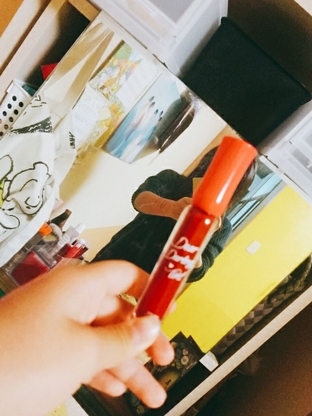 くるみ on LIPS 「深い赤って感じです❤️..」(2枚目)