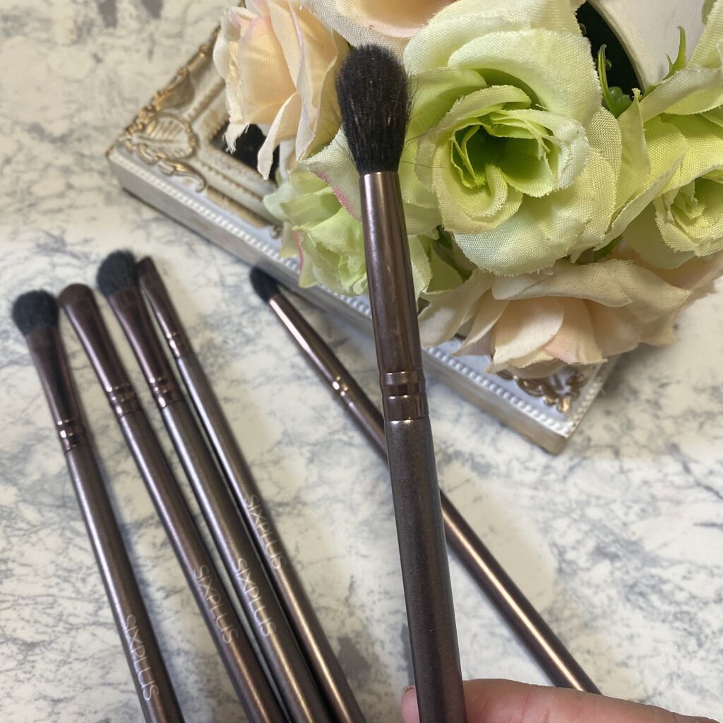 SIXPLUS コーヒー色アイメイクブラシ7本セット/SIXPLUS/メイクブラシを使ったクチコミ（2枚目）