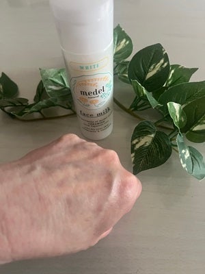 メデルナチュラルホワイトフェイスウォッシュ ワイルドローズアロマ/medel natural(メデル ナチュラル)/洗顔フォームを使ったクチコミ(3枚目)
