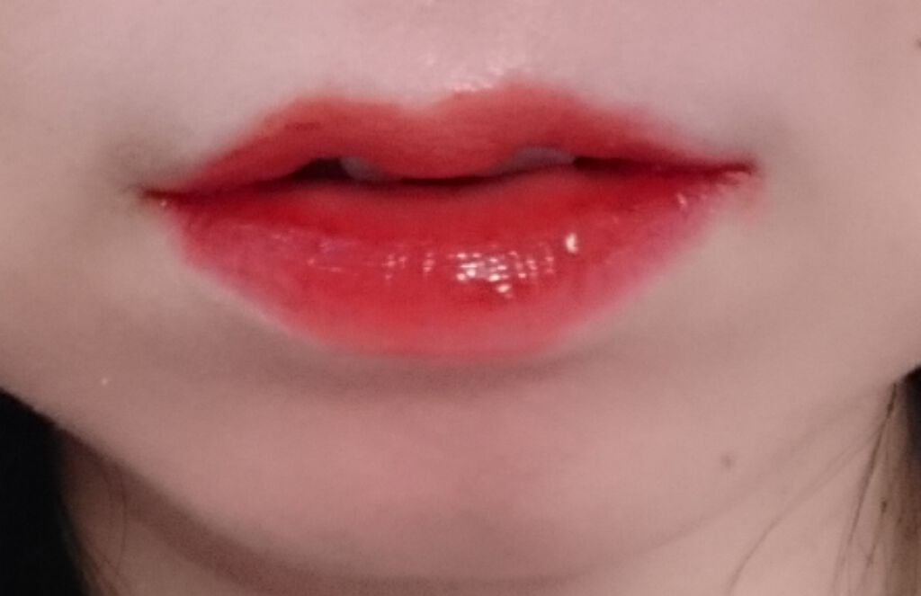 ジューシーラスティングティント/rom&nd/リップティントを使ったクチコミ(2枚目)