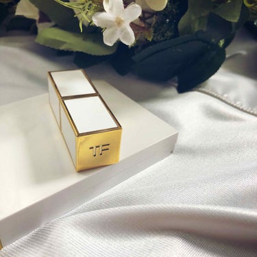 TOM FORD BEAUTY リップ カラー シアーのクチコミ「高価とは思いつつも飽きが来ず
意外とコスパのいい#TOMFORDbeauty

荘厳なパッケー.....」（2枚目）