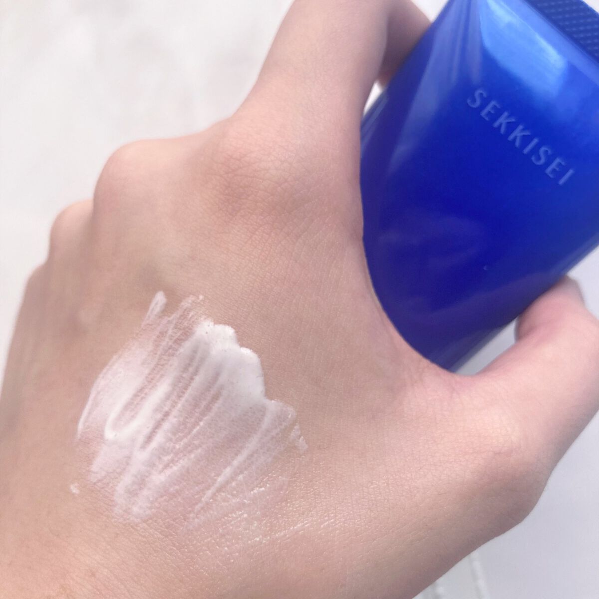 クリアウェルネス UVエッセンスジェル/雪肌精/日焼け止めジェルを使ったクチコミ(1枚目)