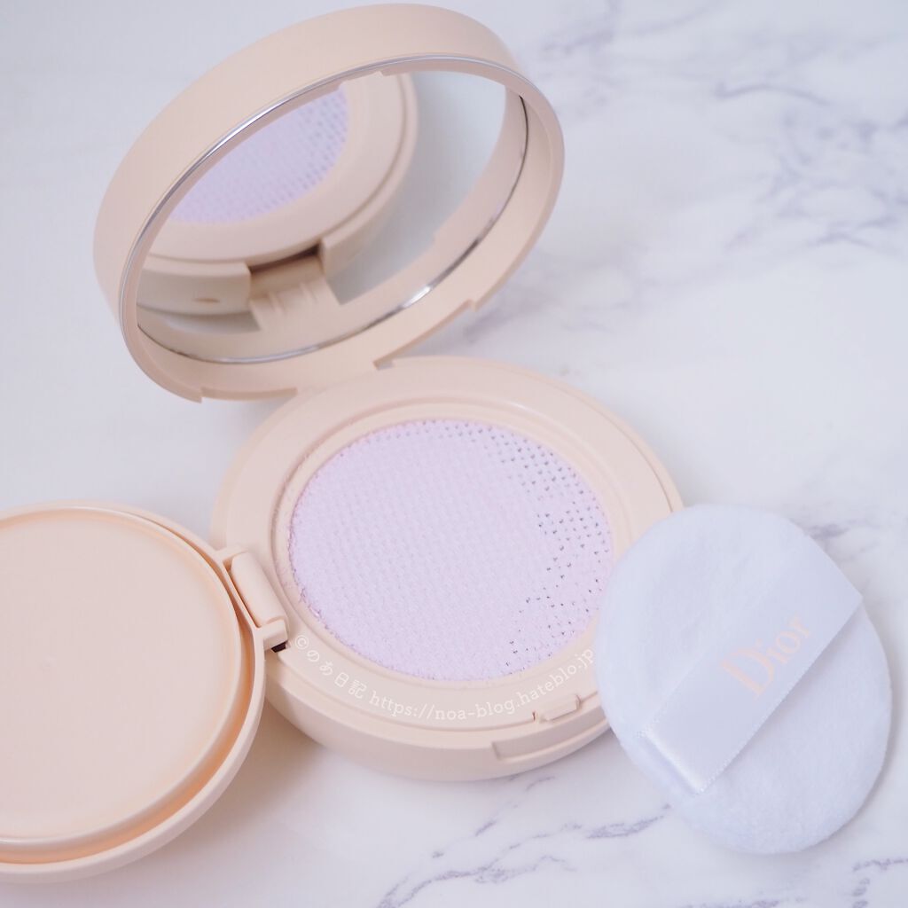 ディオールスキン フォーエヴァー クッション パウダー/Dior/ルースパウダーを使ったクチコミ（2枚目）