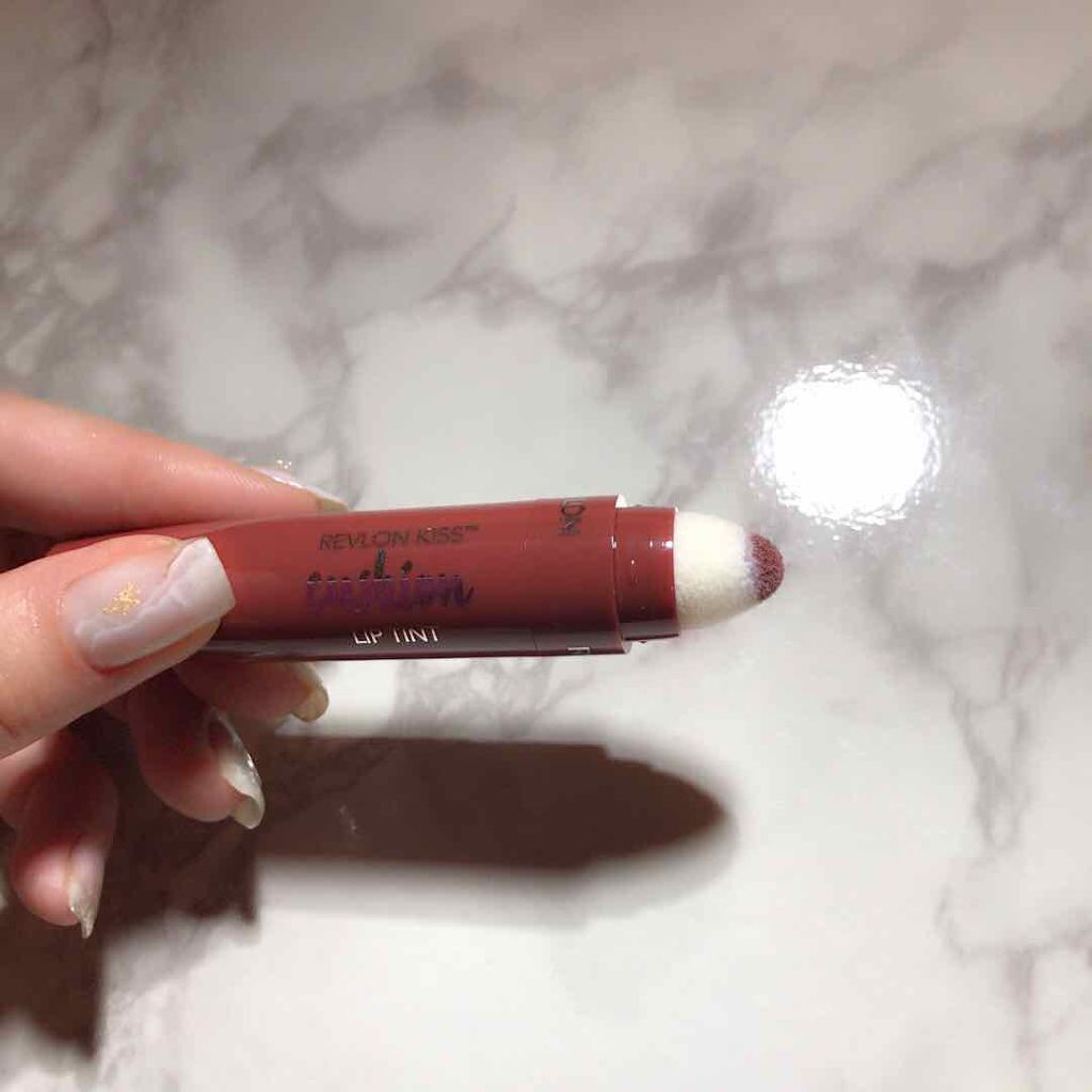キス クッション リップ ティント/REVLON/リップティントを使ったクチコミ（2枚目）