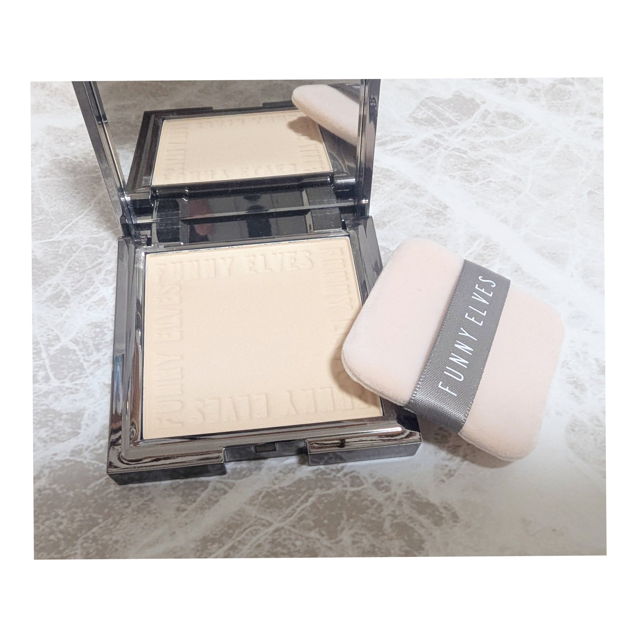 ソフトマットプレストパウダー/FUNNY ELVES方里/プレストパウダーを使ったクチコミ（2枚目）