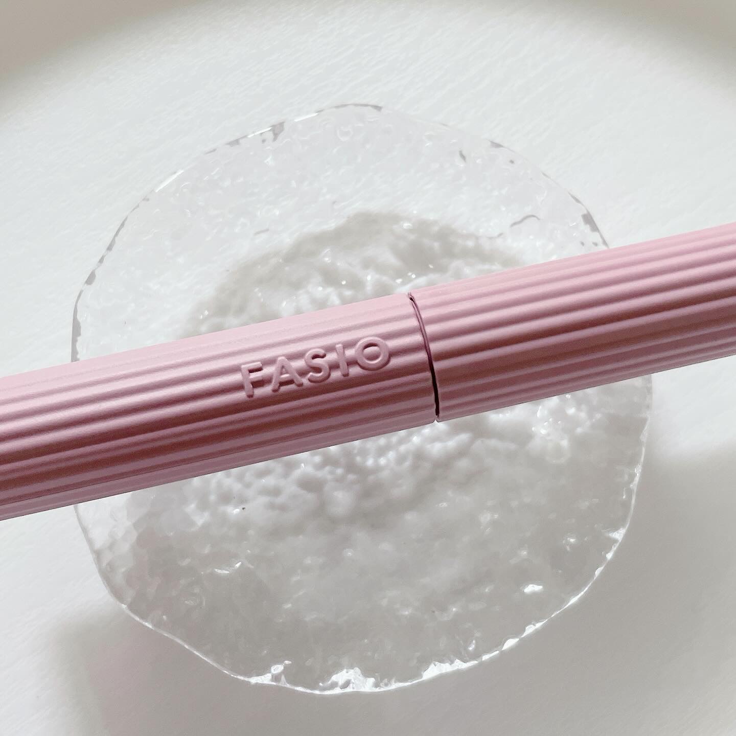 まつパ級 フィルム マスカラ (ロング&ボリューム)/FASIO/マスカラを使ったクチコミ（2枚目）