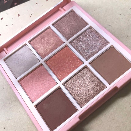 プレイカラーアイズ チューリップデー/ETUDE/アイシャドウパレットを使ったクチコミ(2枚目)