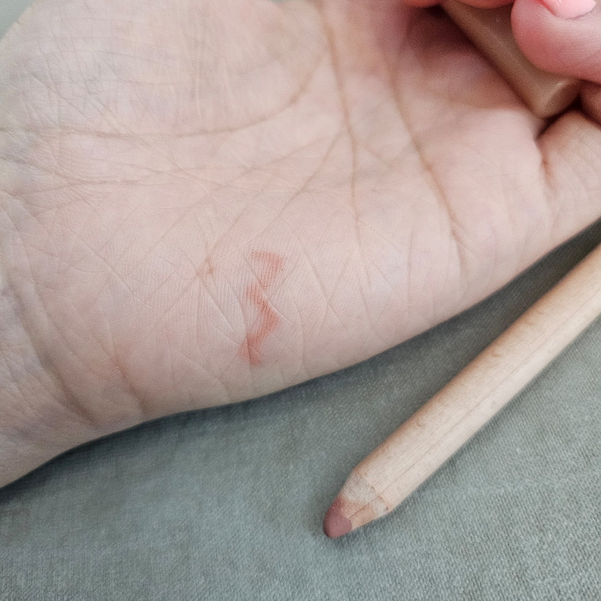 ベルベットリップペンシル/CLIO/リップライナーを使ったクチコミ（2枚目）