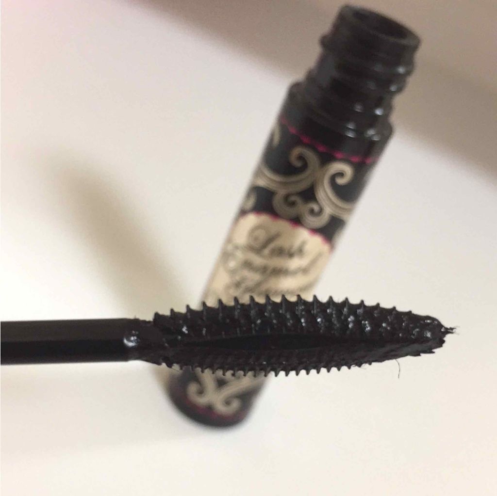 ラッシュエナメルグラマー ボリュームオン/MAJOLICA MAJORCA/マスカラを使ったクチコミ（2枚目）