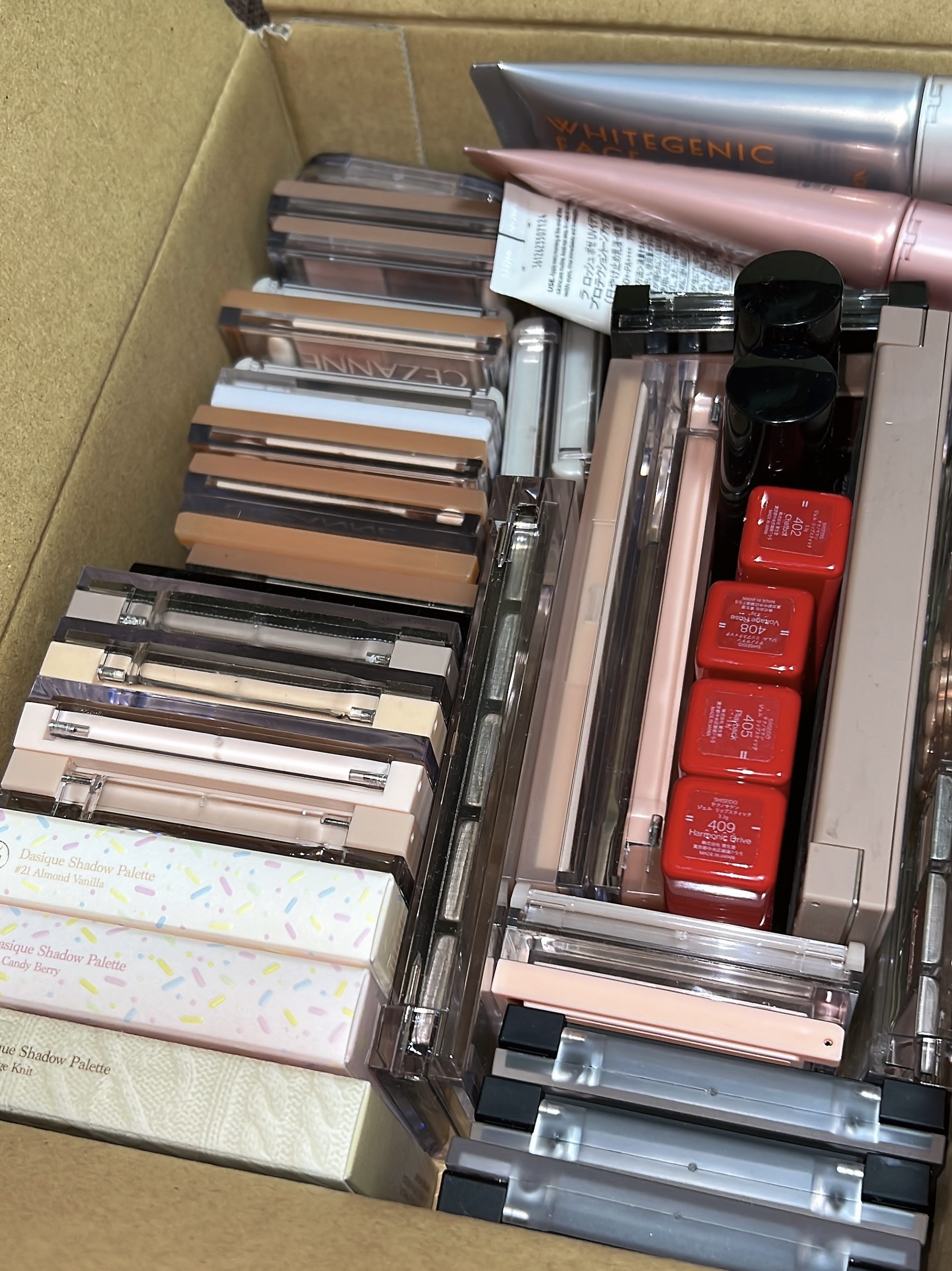 パーフェクトマルチアイズ/キャンメイク/アイシャドウパレットを使ったクチコミ（2枚目）