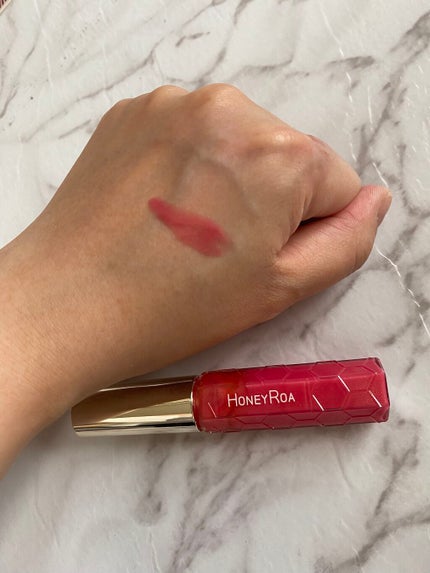 ハニーラスター r/ROAlív/リップグロスを使ったクチコミ(3枚目)