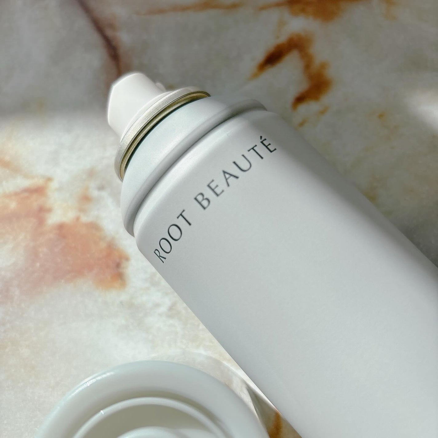 スタイリングカバースプレー/綺和美/ヘアカラーを使ったクチコミ(2枚目)