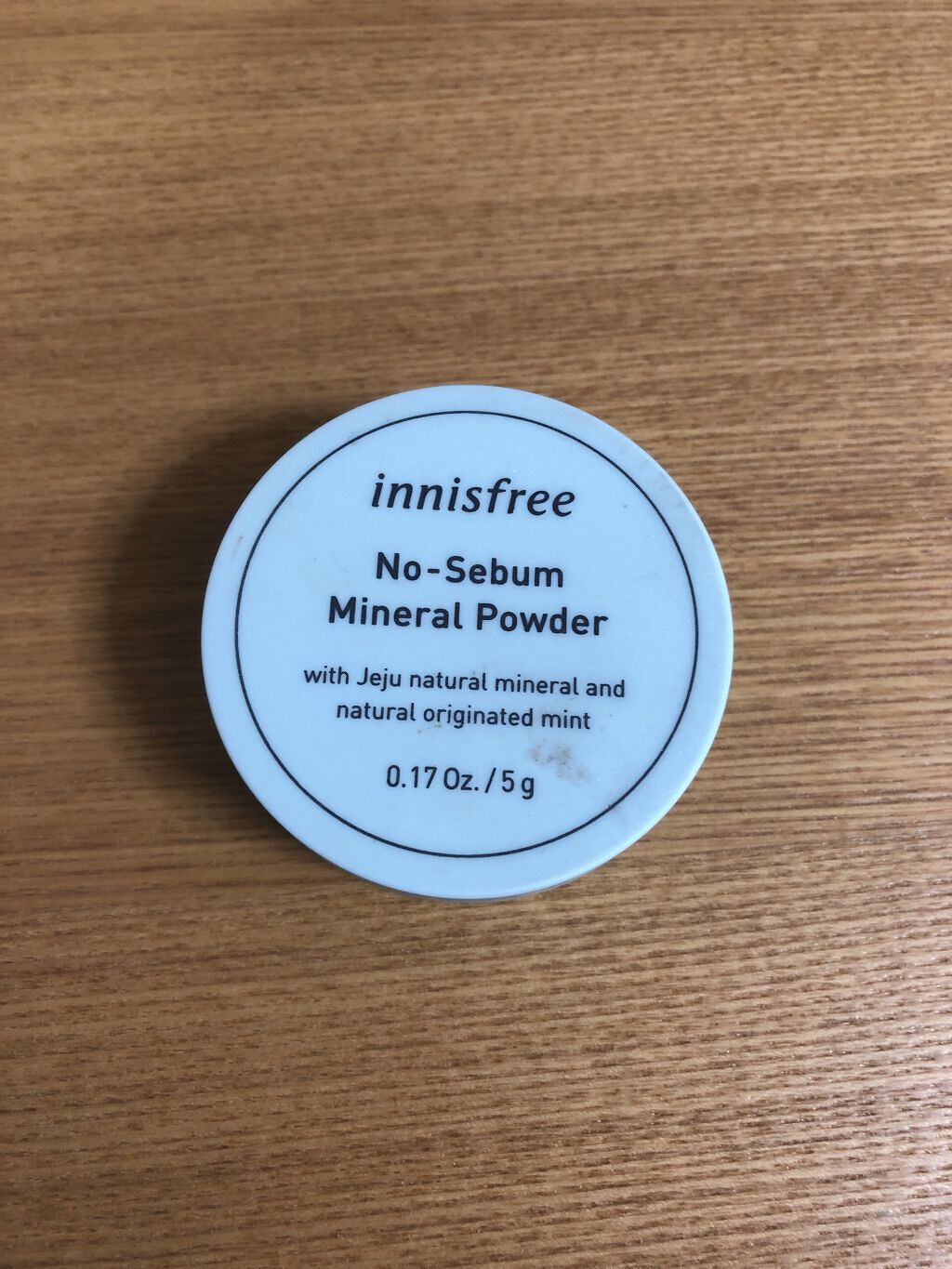 ノーセバム　ミネラルカラーパウダー　/innisfree/ルースパウダーを使ったクチコミ（2枚目）