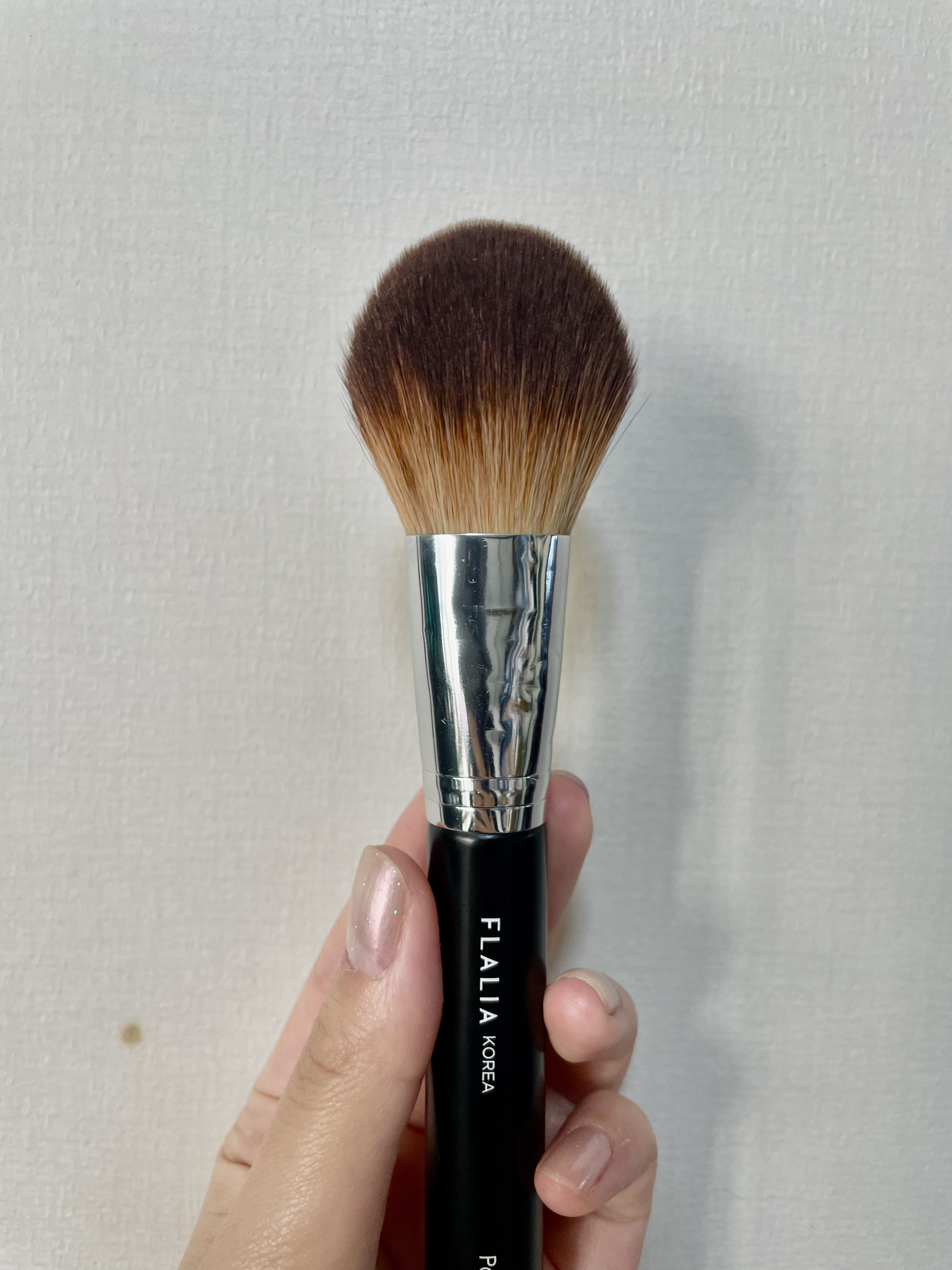 パウダーブラシ/FLALIA/メイクブラシを使ったクチコミ（2枚目）