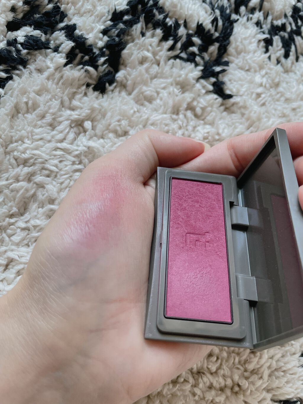 チーキーシークブラッシュ/THREE/パウダーチークを使ったクチコミ(3枚目)