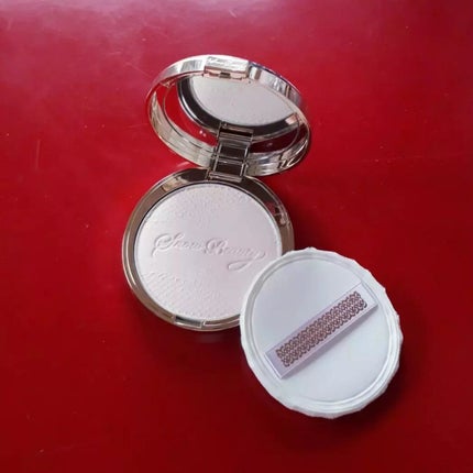 ブライトニング スキンケアパウダー 2022/スノービューティー/プレストパウダーを使ったクチコミ(2枚目)