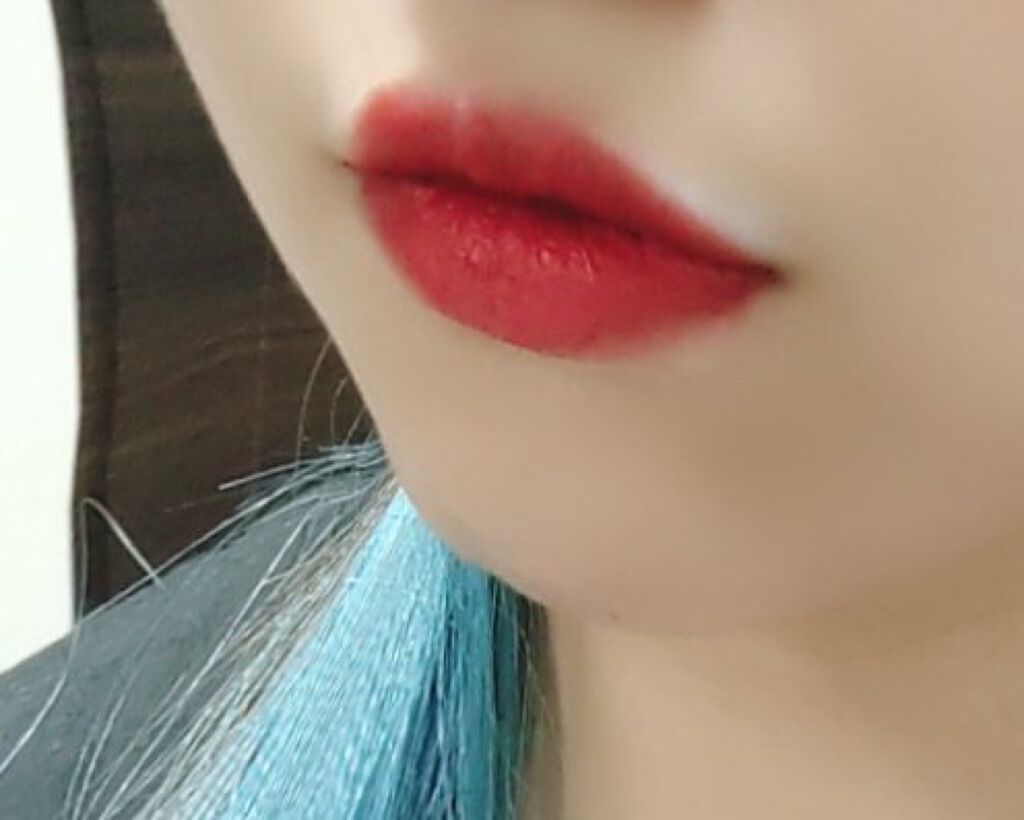 メタルマットフルイド リップカラー/クリスチャン ルブタン/口紅を使ったクチコミ（3枚目）