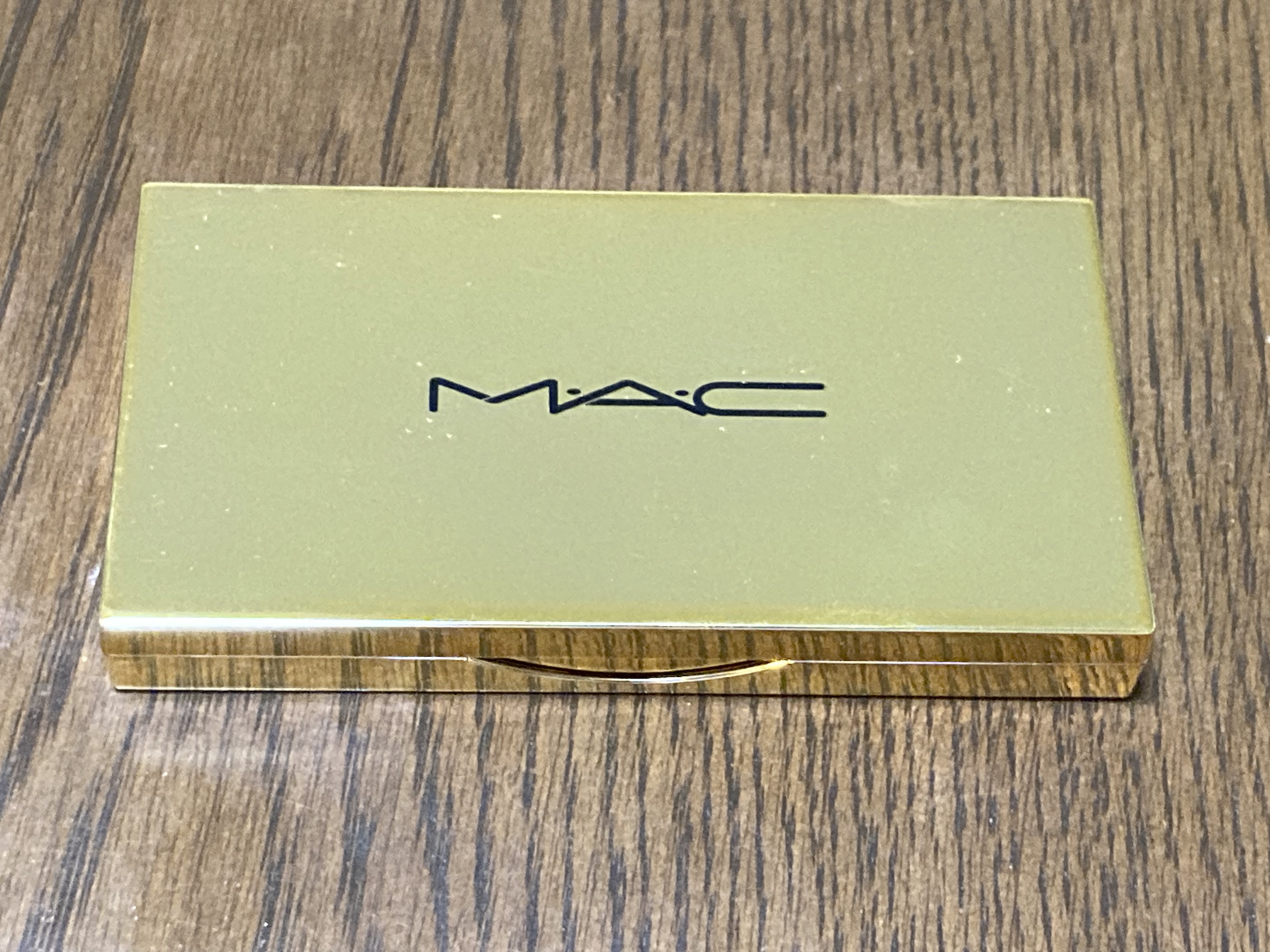 M・A・C スカルプト&グロウ デュオ ハイライト&コントアーパレットのクチコミ「６月６日　今日の投稿になります✨

M・A・C

スカルプト&グロウ デュオ ハイライト&コン.....」（2枚目）